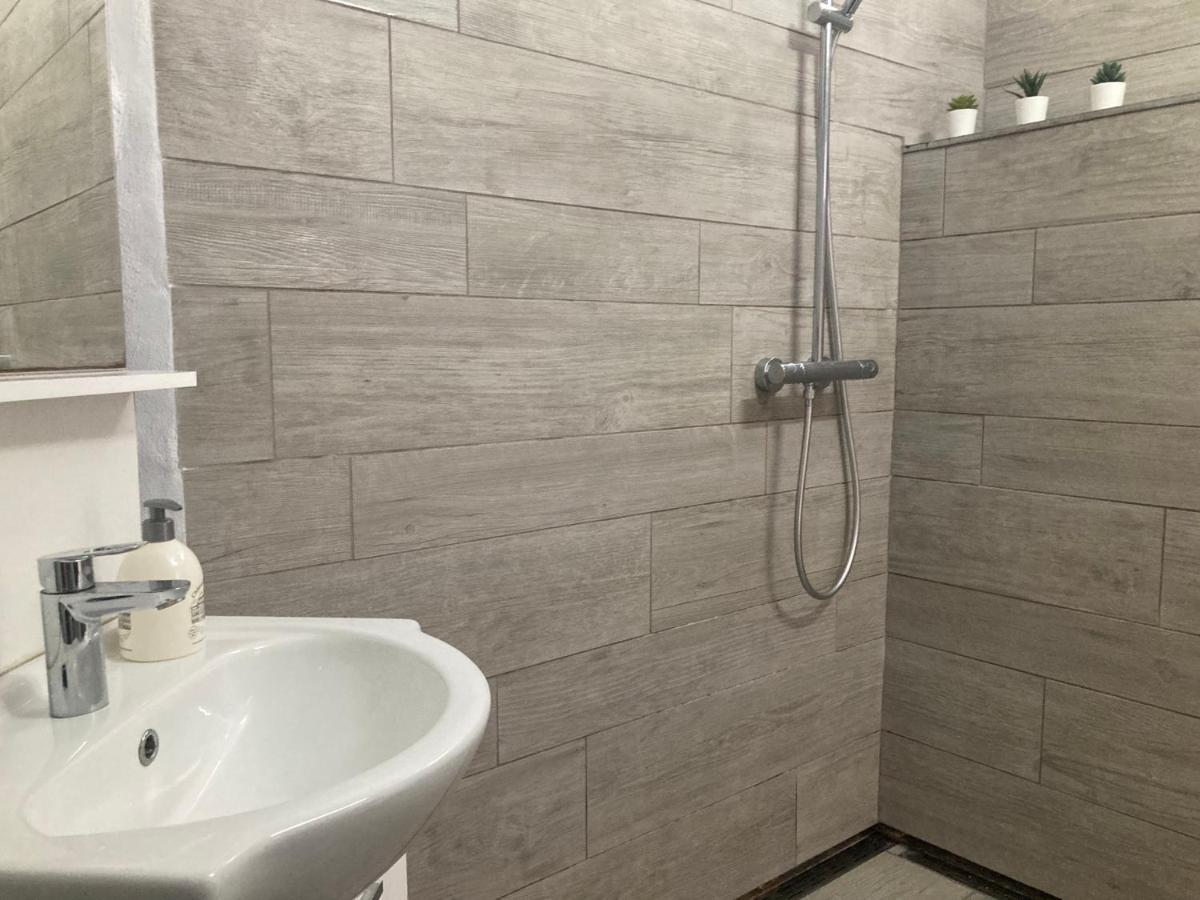 Charmante Petite Maison A Olne Esterno foto